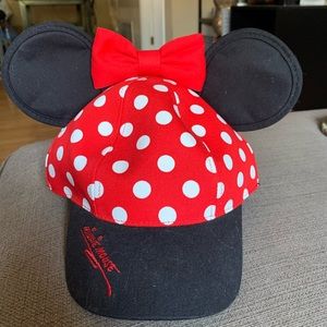 Mini mouse snap back
